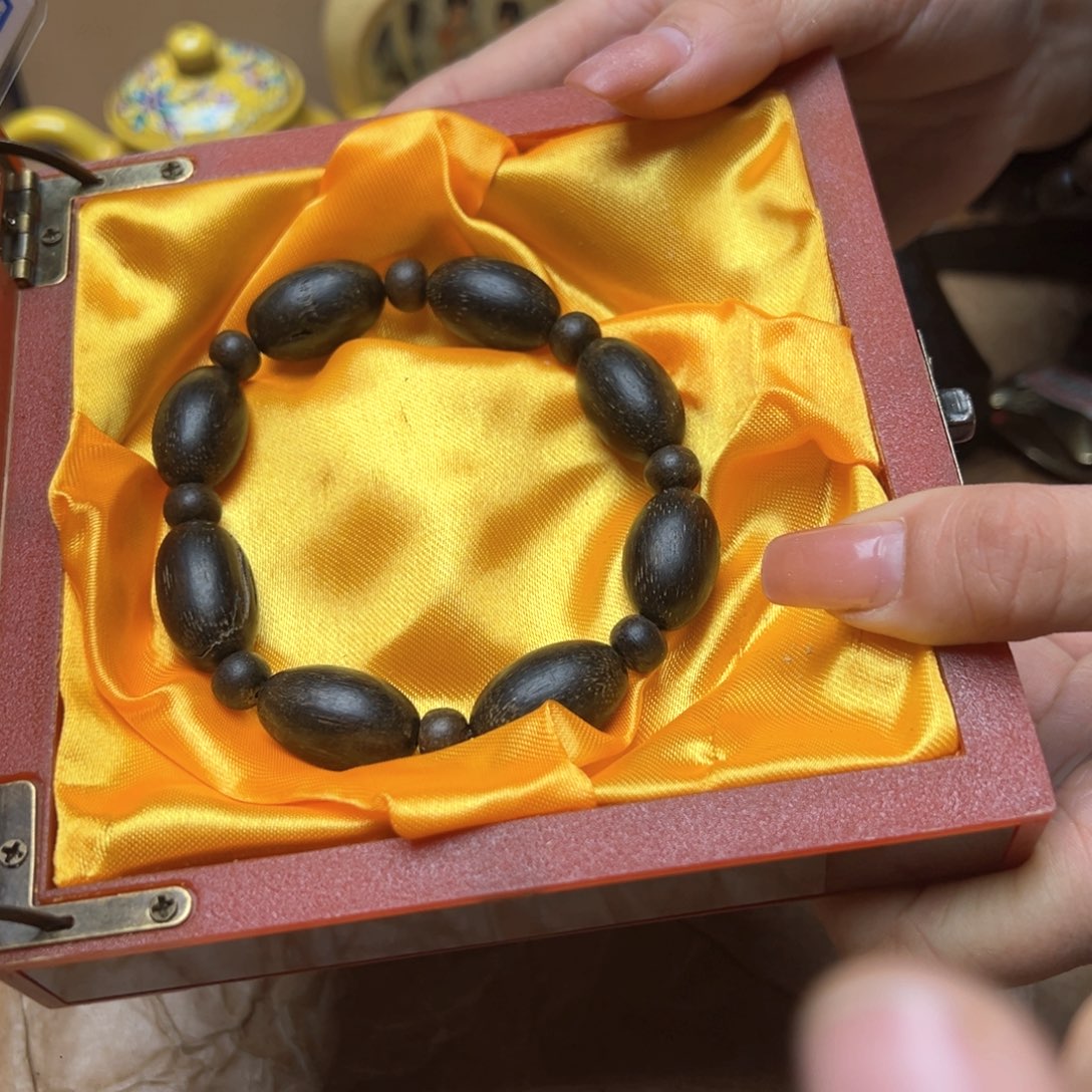 滴血莲花菩提吊坠