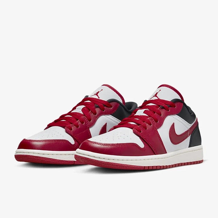NIKE/耐克双旦礼遇AJ1 LOW 男女黑白红运动休闲板鞋 DC0774160