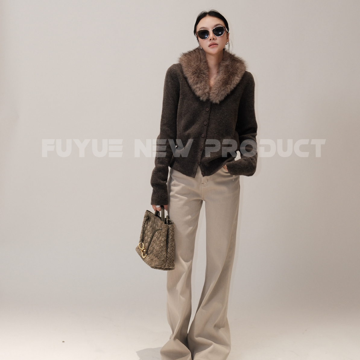 FUYUE赴约  品质可拆卸毛领品质毛衣多穿气质时尚秋冬简约轻奢