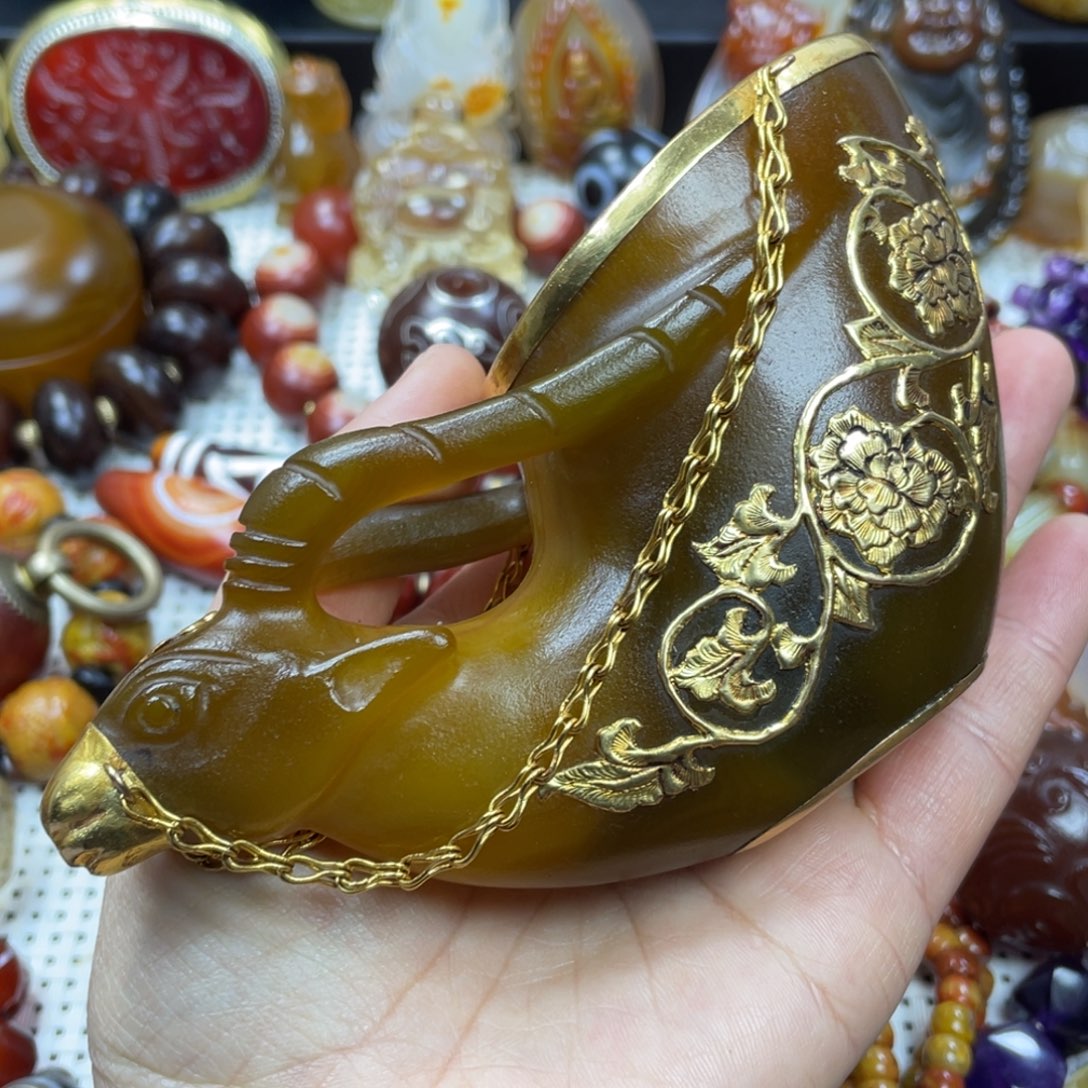 玛瑙/玉髓颈饰未镶嵌