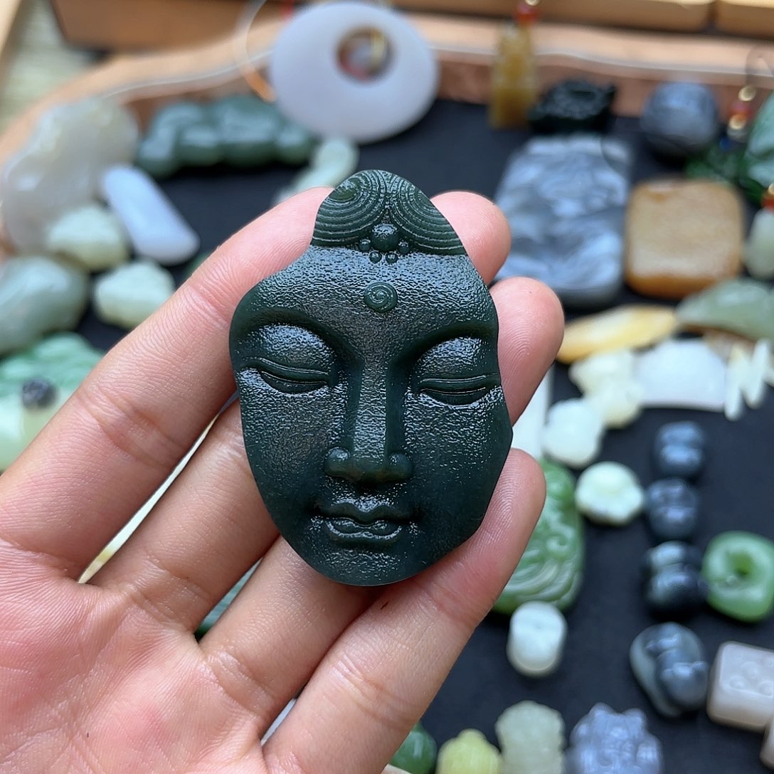 和田玉颈饰未镶嵌?*囍