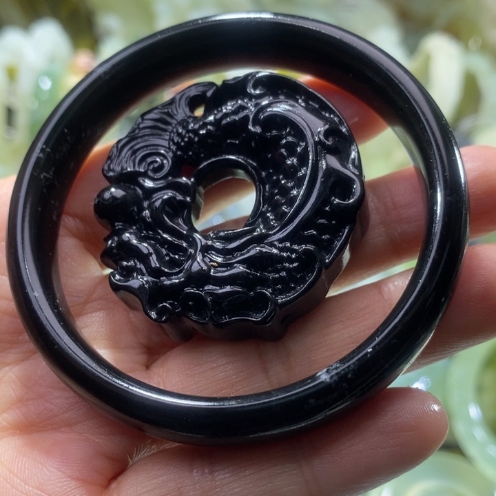 岫玉未镶嵌岫玉手镯56