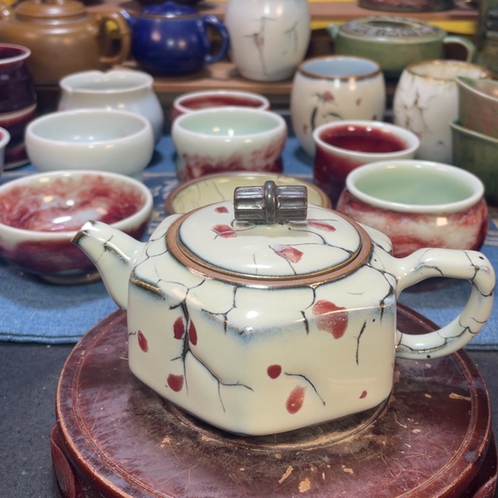 摆件踏雪寻梅大成壶