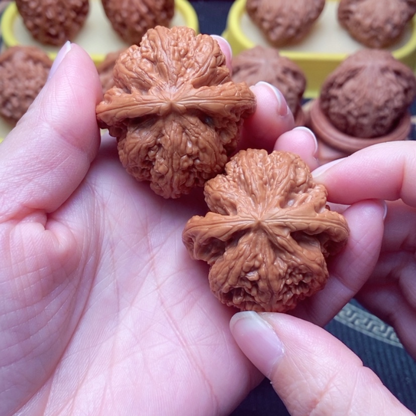 【闪购商品】文玩核桃把件粗筋