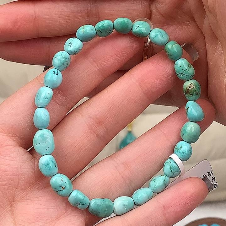 绿松石未镶嵌原矿