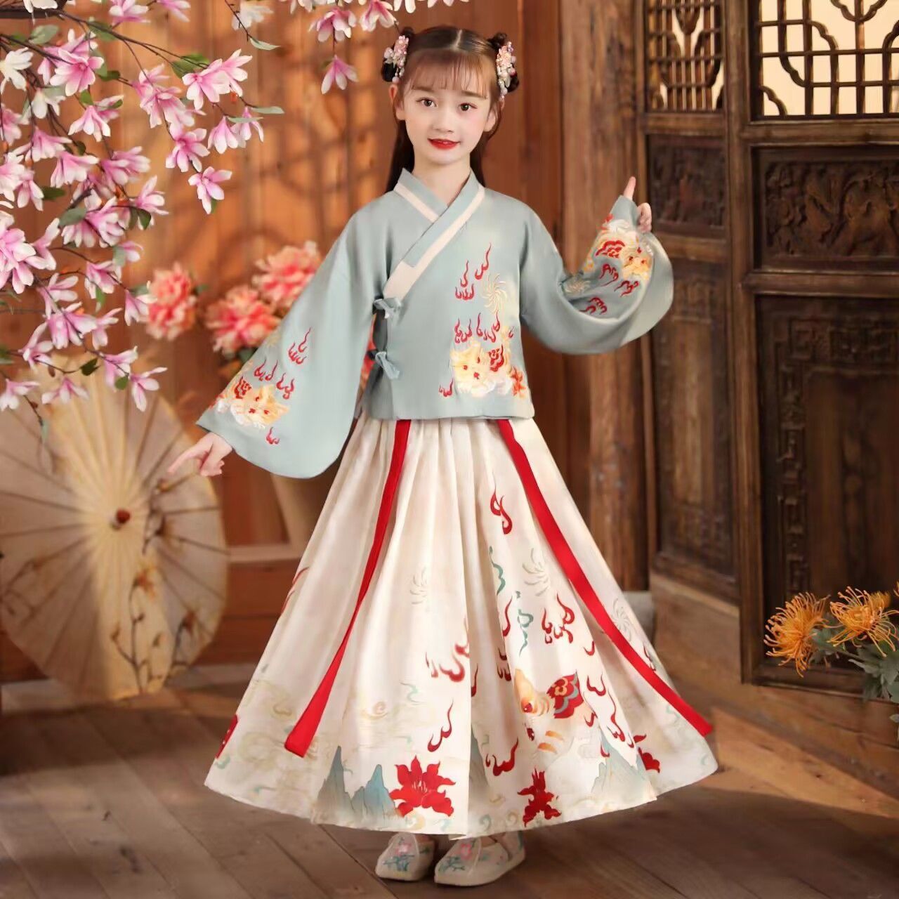 2110汉服秋款两件套裙子