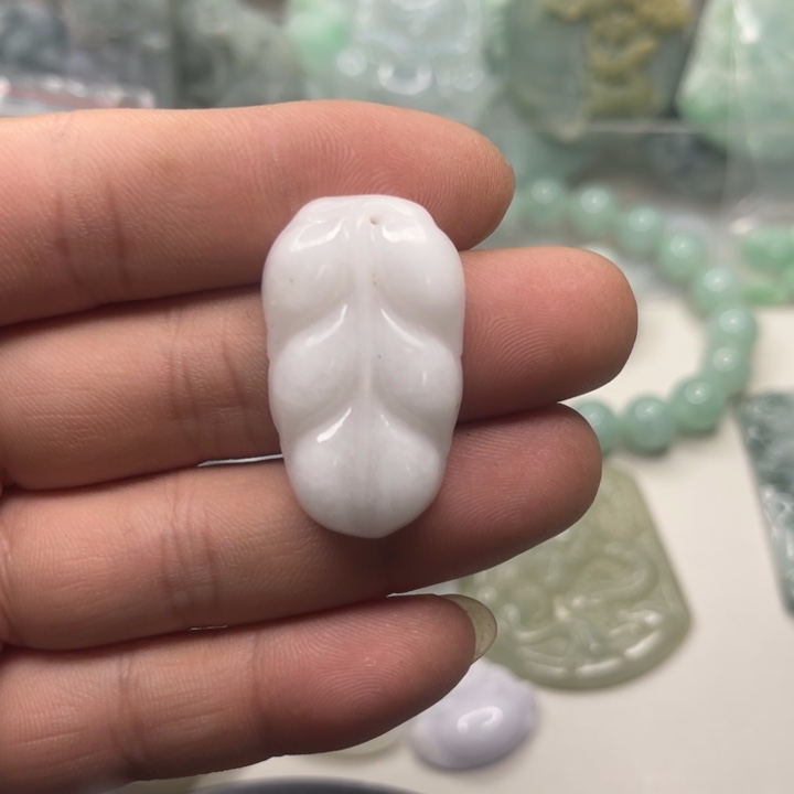 颈饰未镶嵌翡翠6