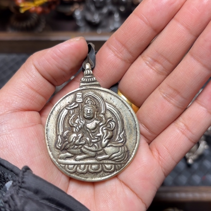 颈饰玻璃藏传喜马拉雅