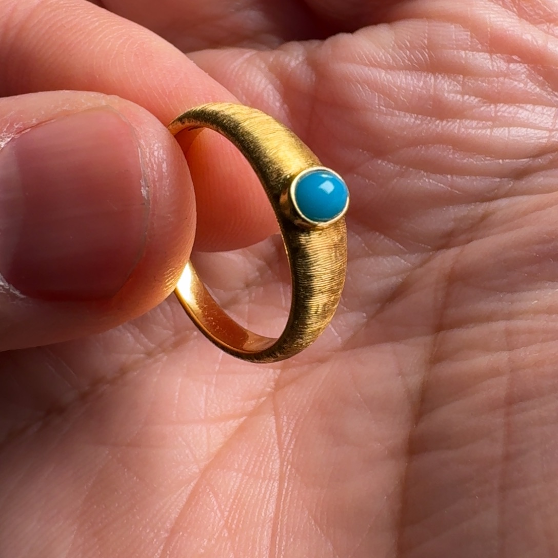 绿松石戒指18K金镶嵌