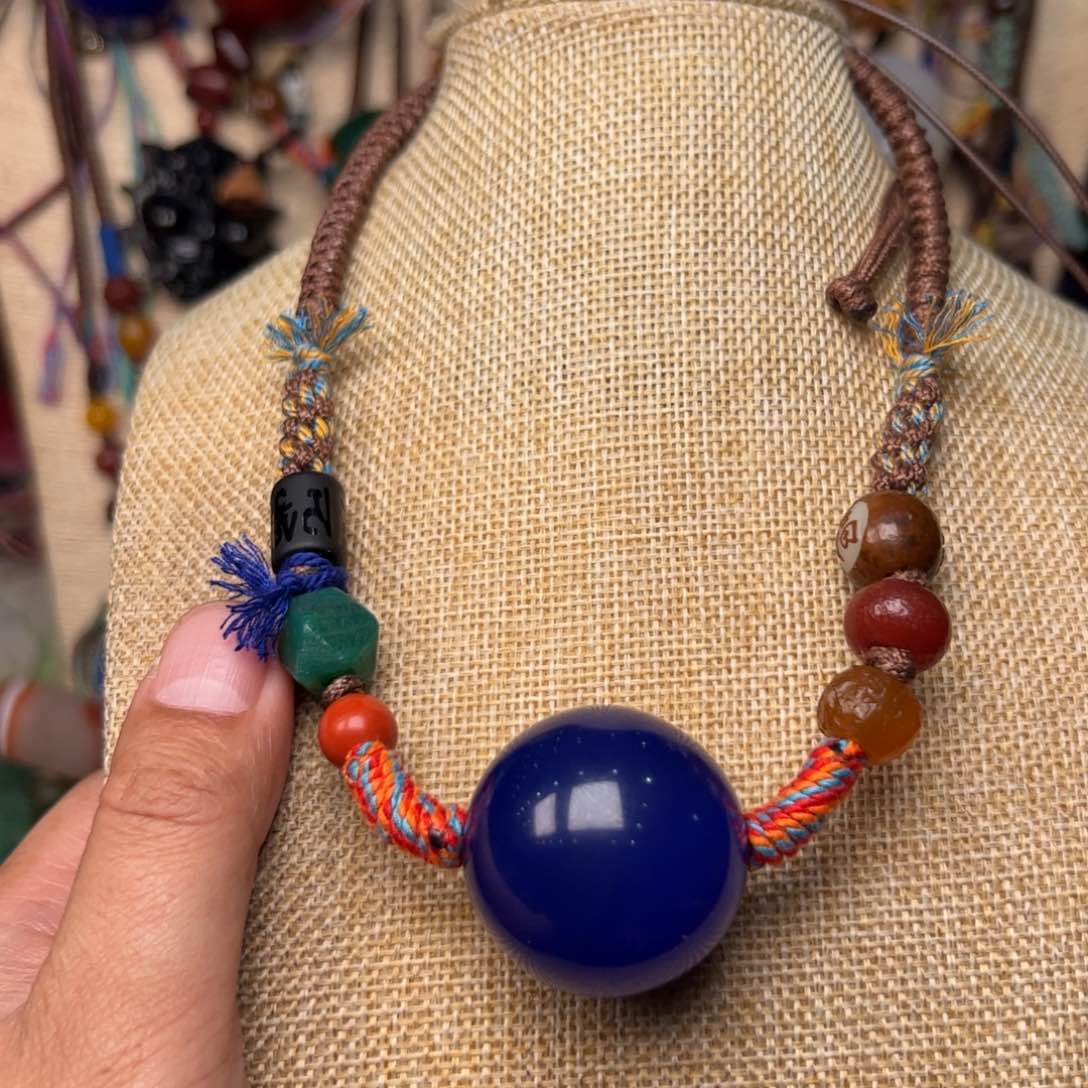 玛瑙/玉髓颈饰未镶嵌