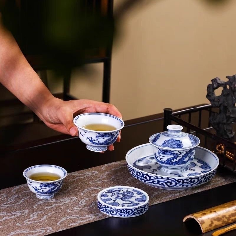 景德镇中式青花穿云龙纹功夫大号茶具礼盒装茶杯家用陶瓷茶盖碗