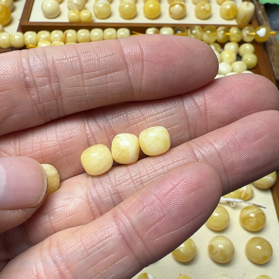 @***森琥珀未镶嵌裸石琥珀蜜蜡