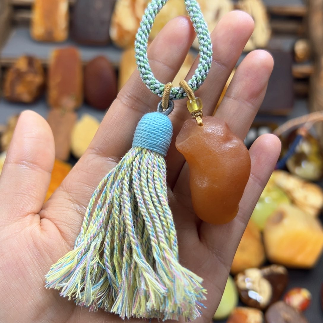 琥珀裸石未镶嵌琥珀蜜蜡