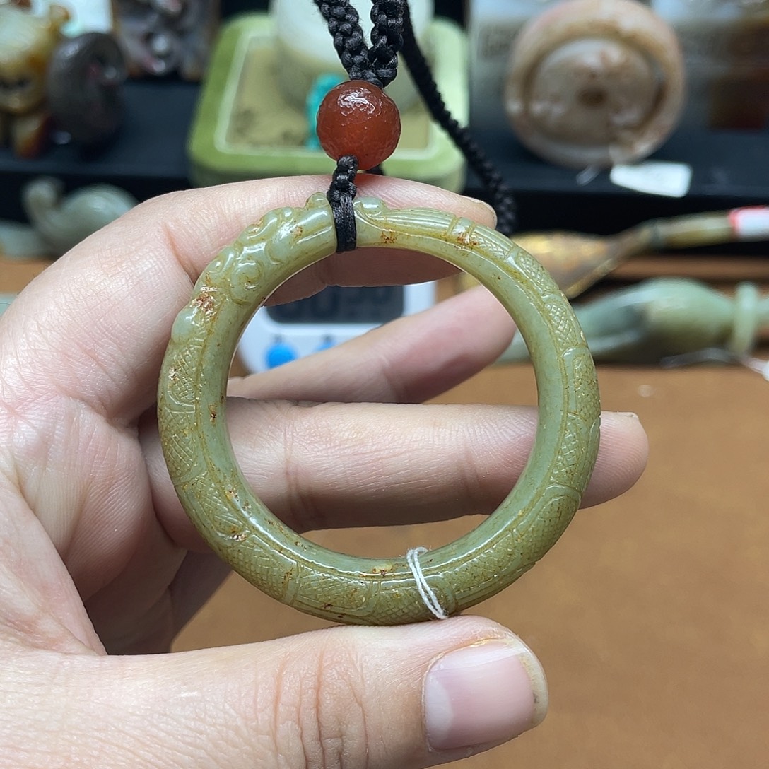 和田玉未镶嵌挂件