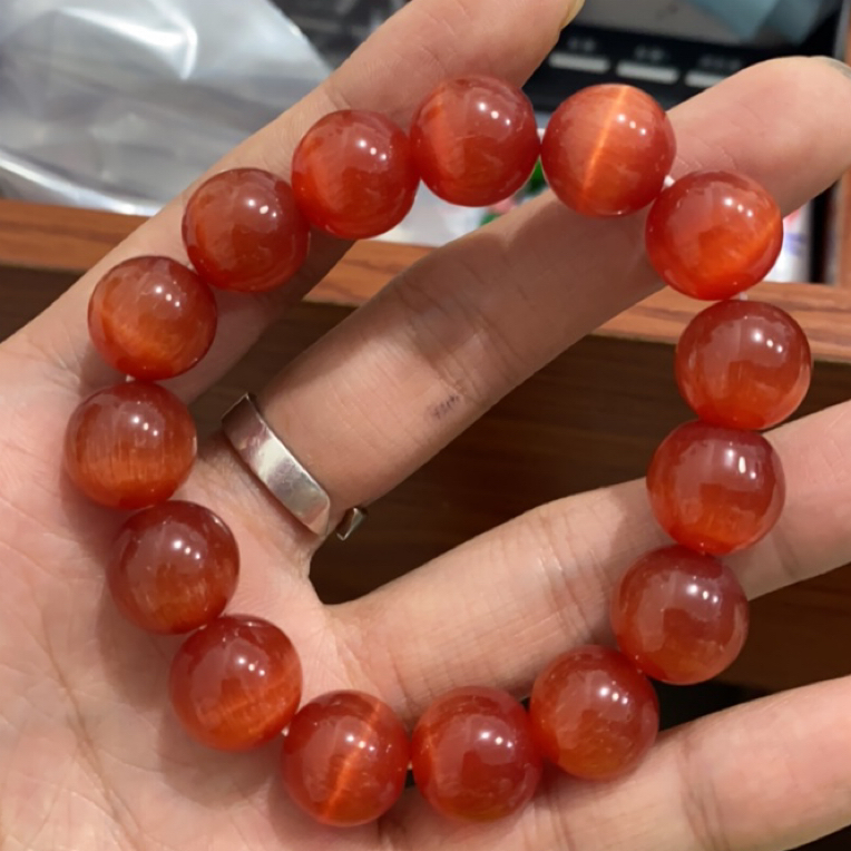   996  卡14红猫眼手串