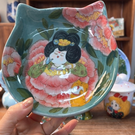 炉景德镇釉下手绘陶瓷 