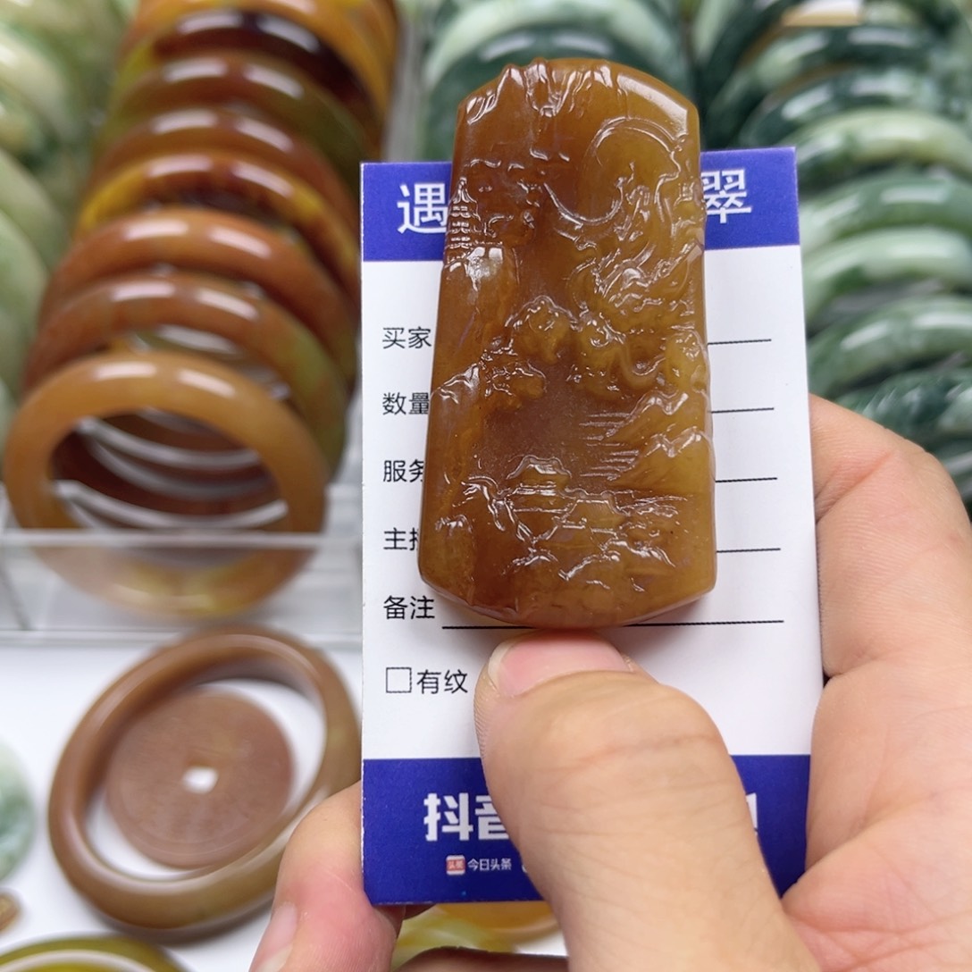 透闪石-蛇纹石玉手镯未镶嵌