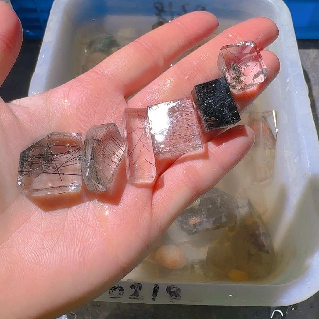 未镶嵌珠宝半成品水晶哒*