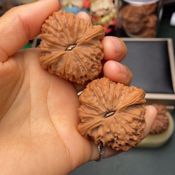 吊坠文玩核桃434440尺大肚麻团