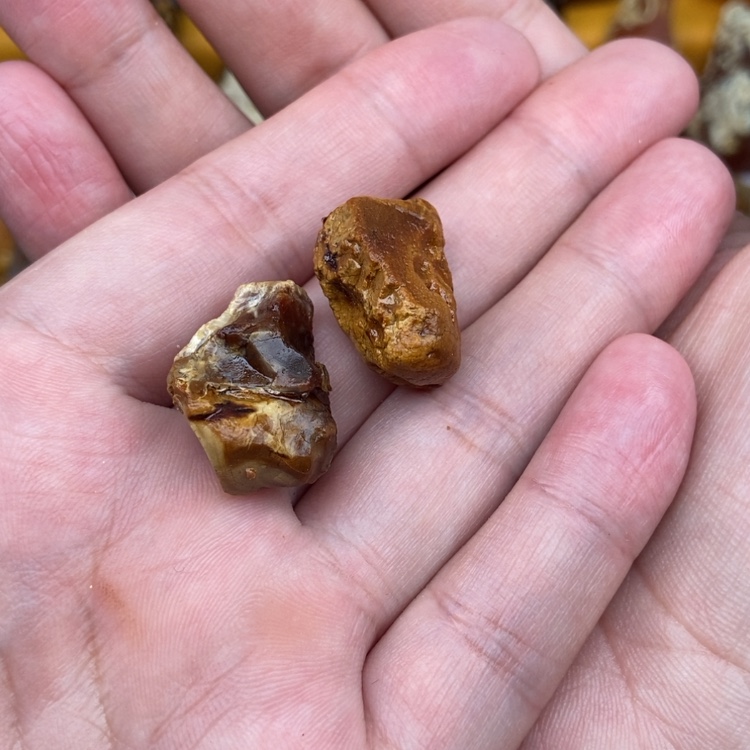 【闪购商品】定制琥珀未镶嵌及***高蜜蜡