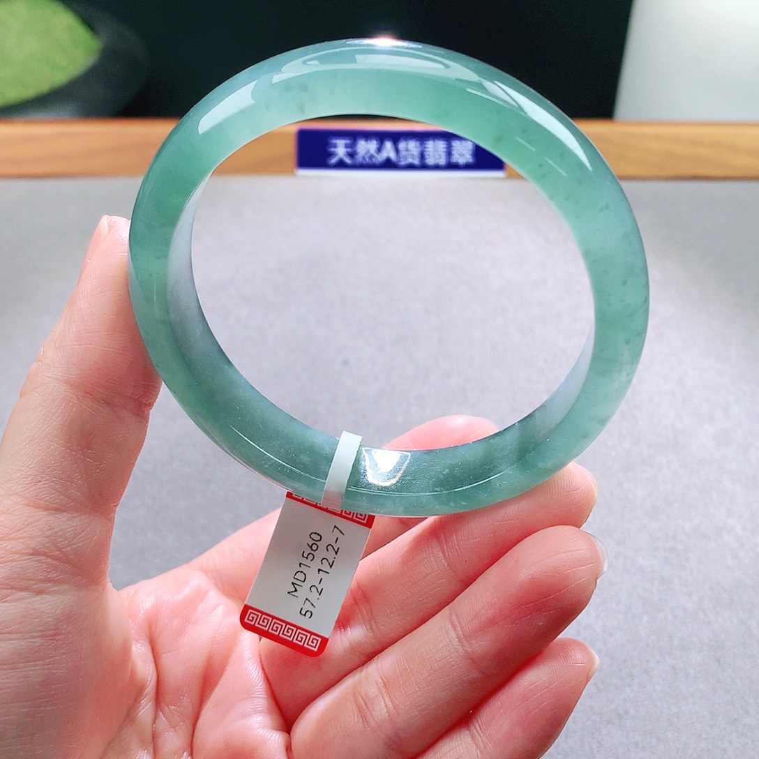 未镶嵌手镯翡翠天然翡翠手镯a货