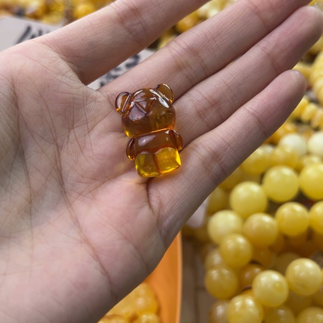琥珀珠宝奇石未镶嵌