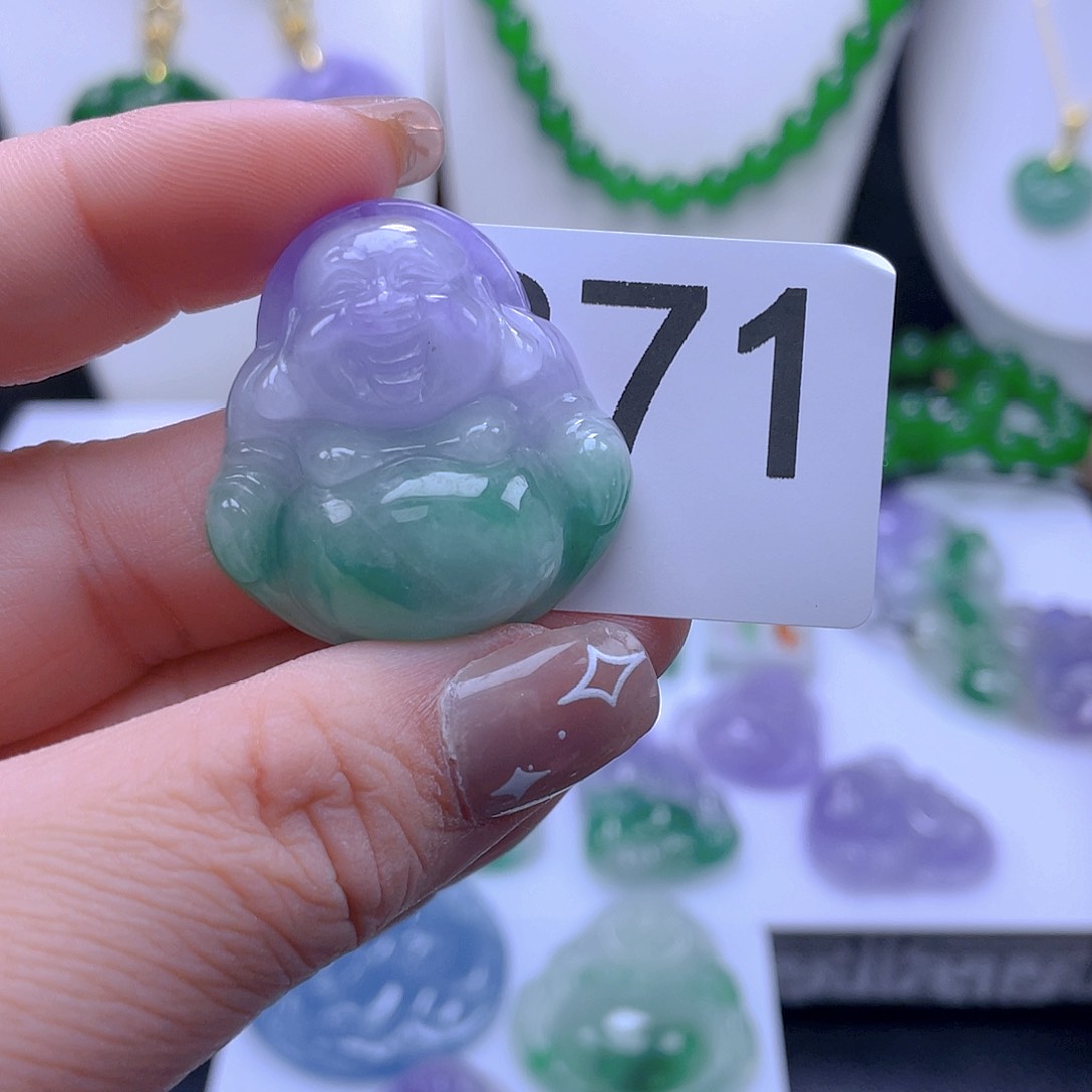 翡翠吊坠(赠链)未镶嵌