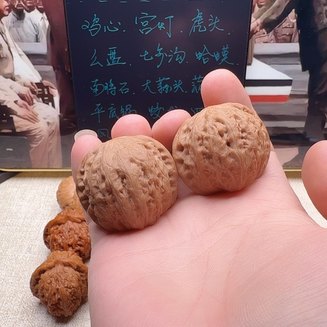 吊坠桃核铁锤文玩核桃