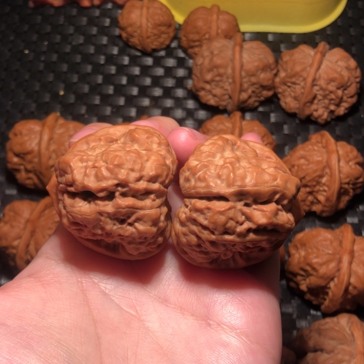 把件文玩核桃40开背肌肉蛙
