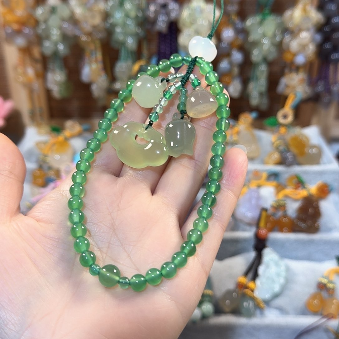 玛瑙/玉髓挂件未镶嵌