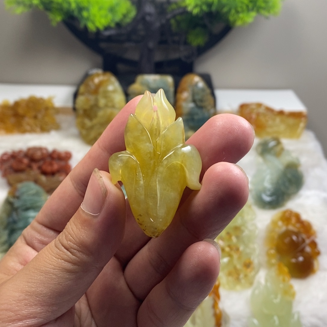 未镶嵌岫玉吊坠(不含链)