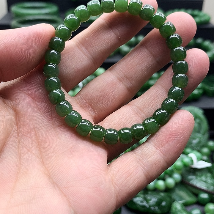 手链未镶嵌和田玉（碧玉）