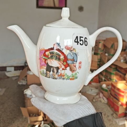 库存瓷片多孔茶壶