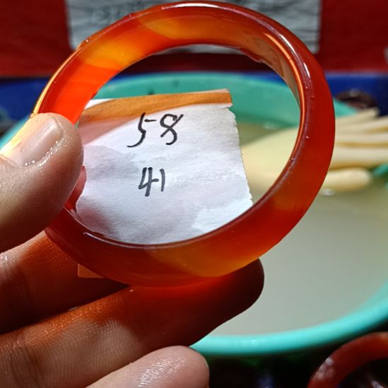 玛瑙/玉髓手镯未镶嵌