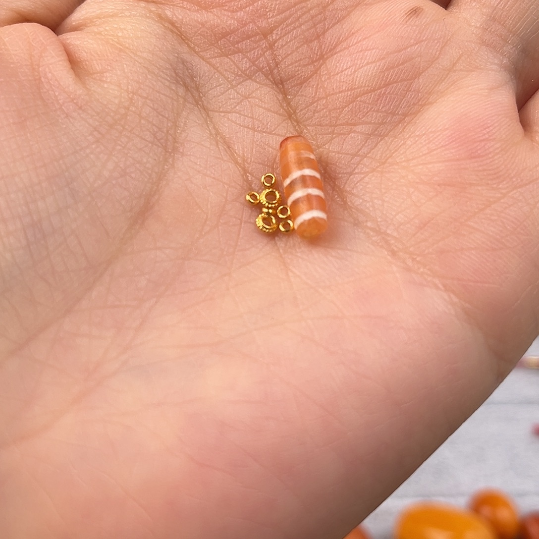 张***贺玛瑙/玉髓合金颈饰玛瑙玉髓