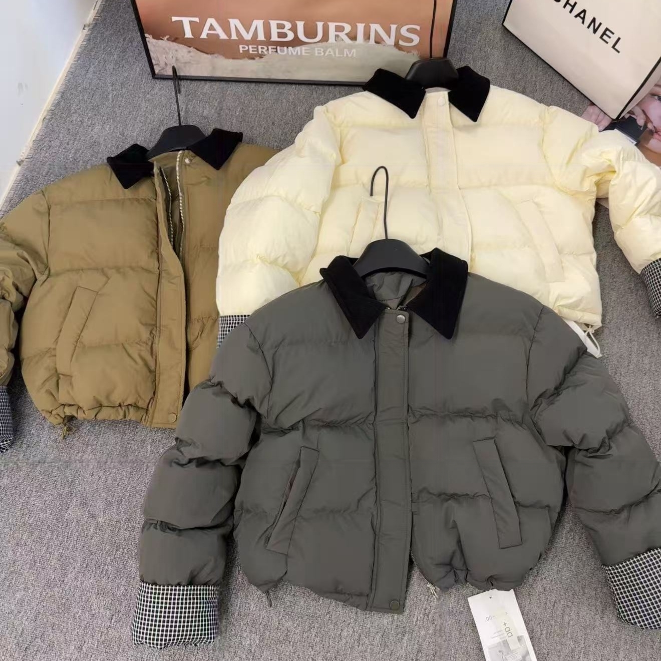 Z.X    灯芯绒拼接翻领格子袖口棉服外套  8383