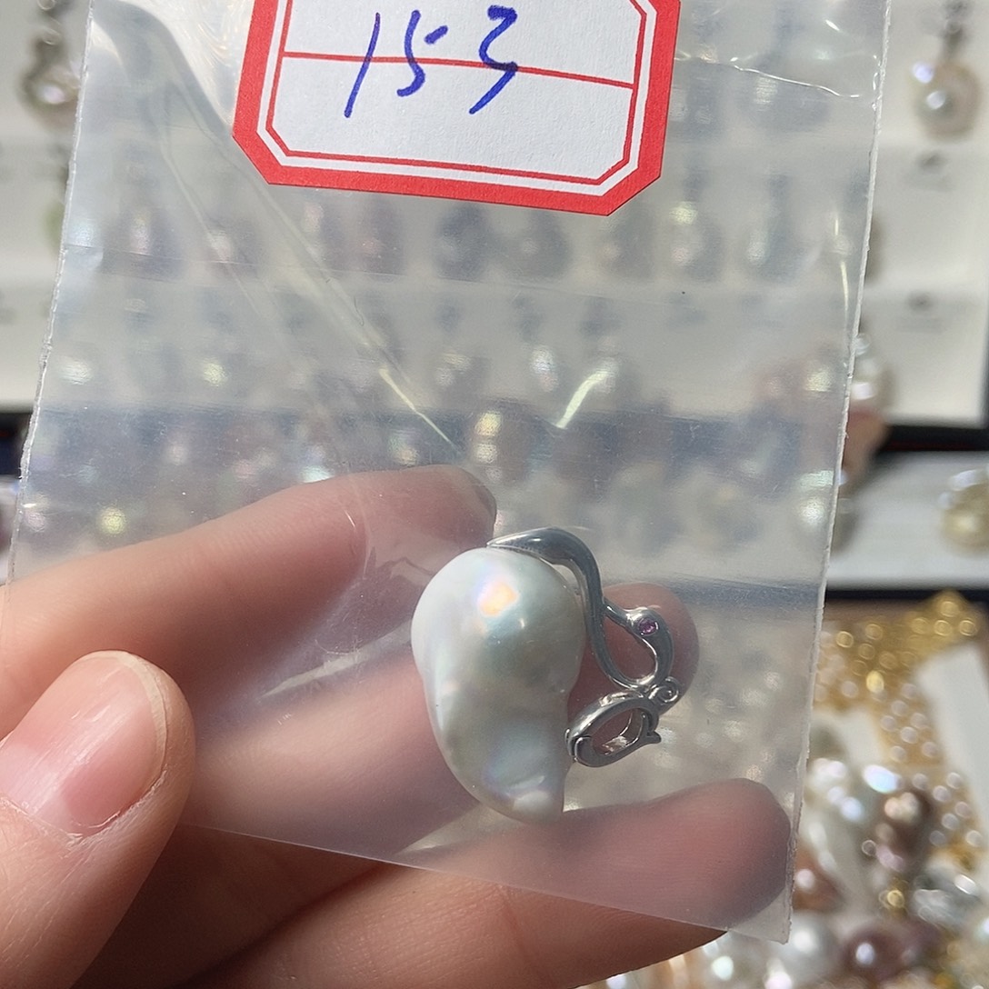 淡水珍珠吊坠银S925镶嵌