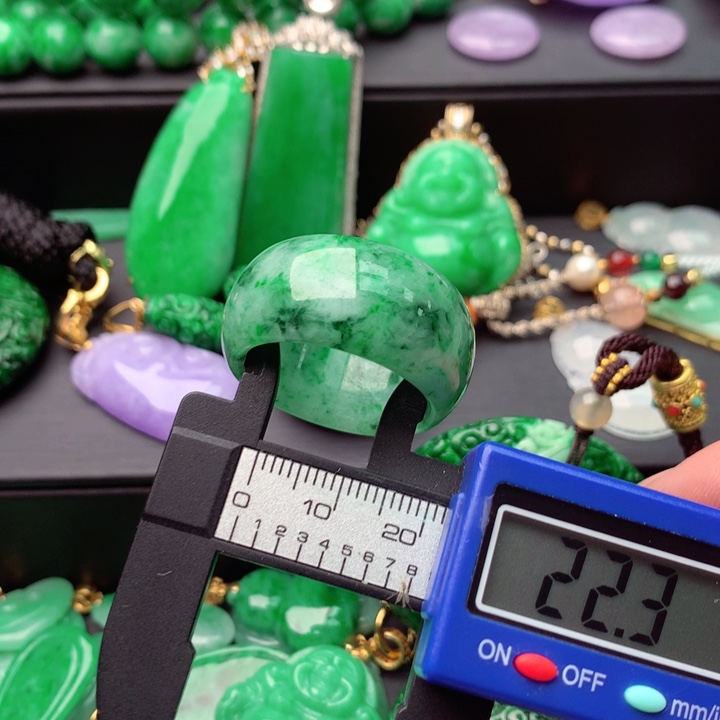 翡翠未镶嵌吊坠(不含链)A货