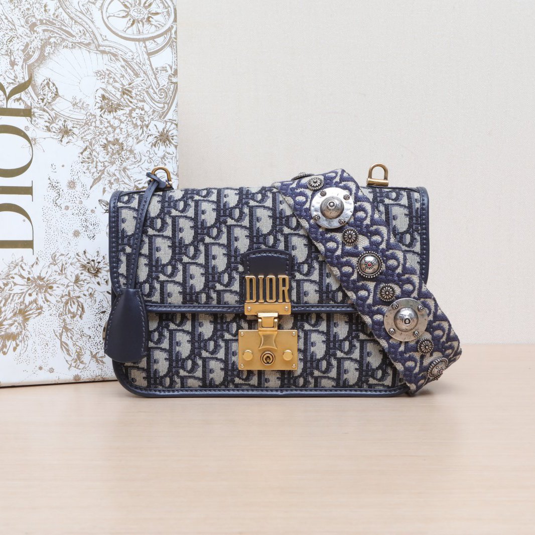 99新 DIOR/迪奥 小花攀攀Dior Addict 中号 24 宽肩带 蓝色 帆布