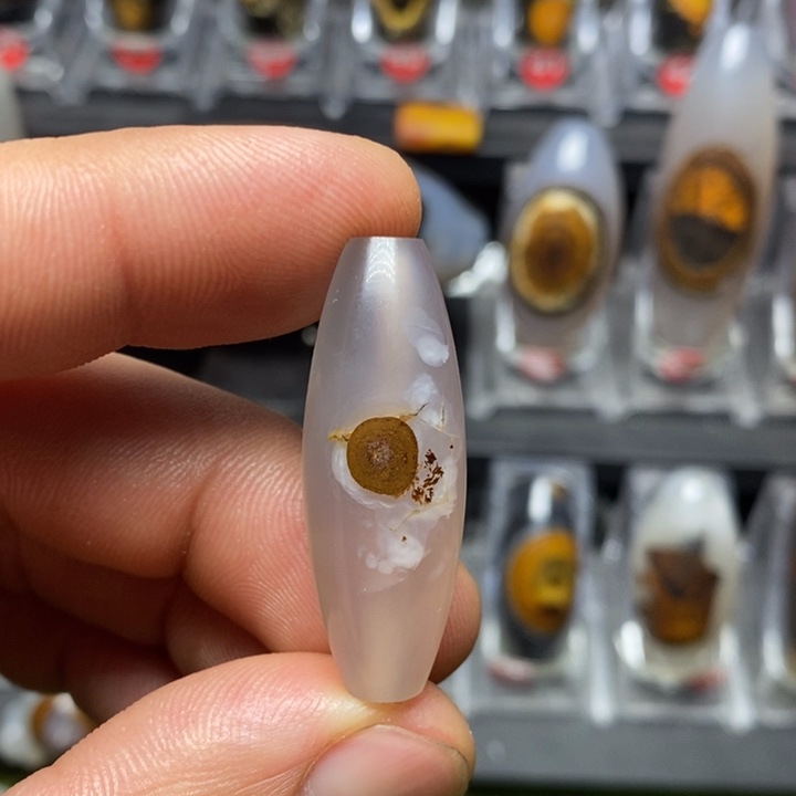 玛瑙/玉髓珠宝奇石未镶嵌