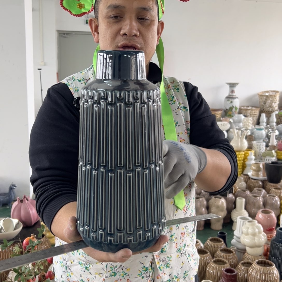 摆件1 号高中低温陶瓷工艺瓶（部分微瑕）