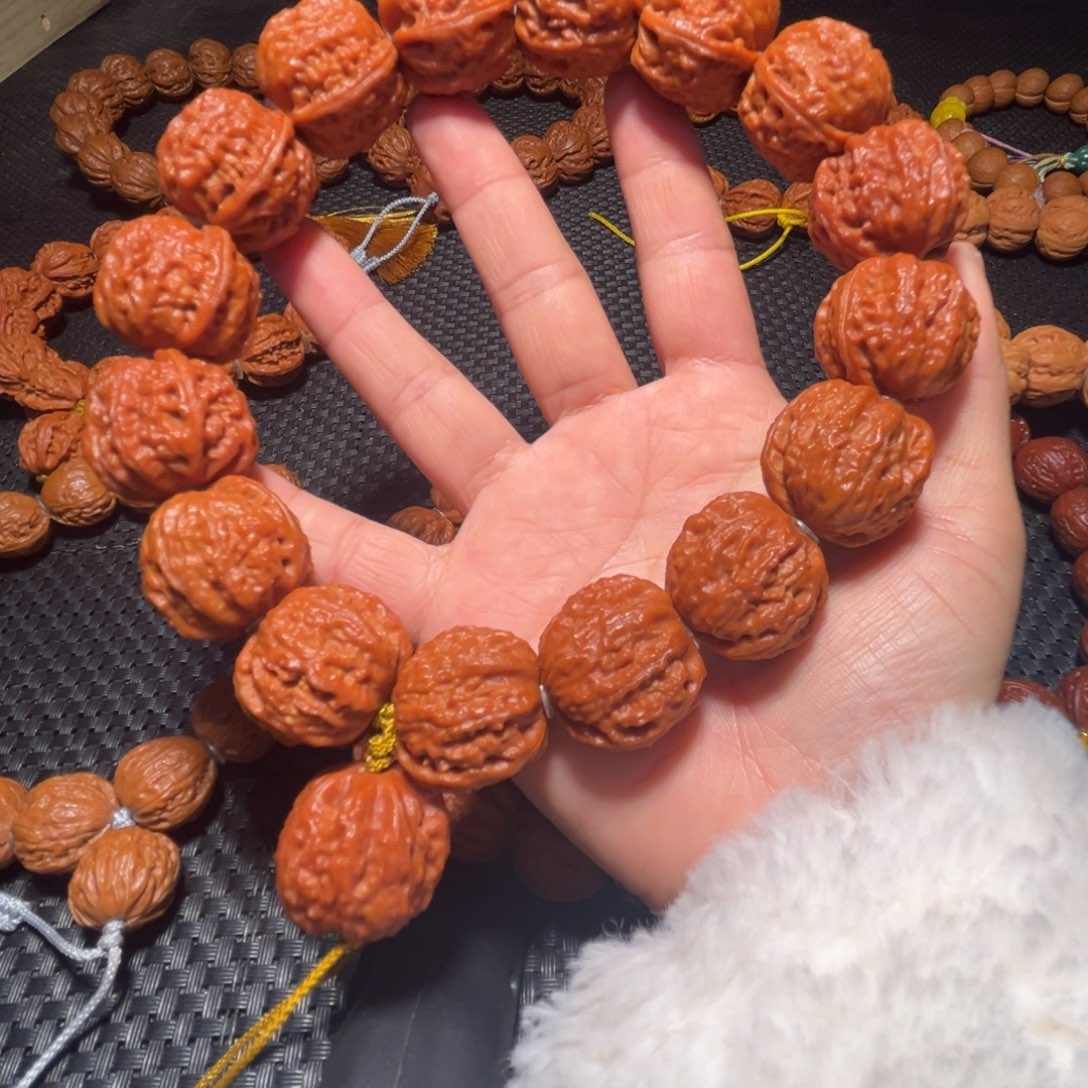 曾***去文玩核桃吊坠火麒麟磨盘24➕