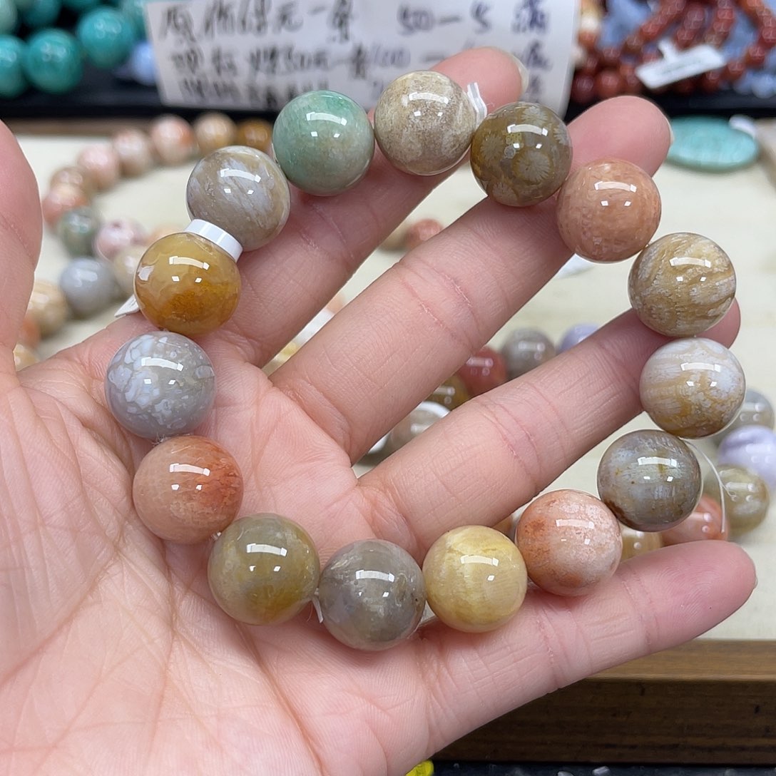 未镶嵌手串硅化珊瑚（珊瑚玉）奶**司950