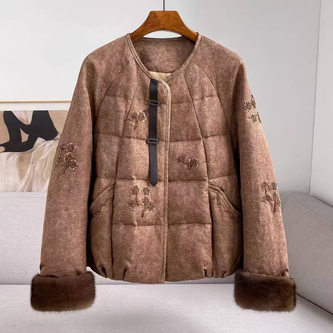 重工花朵羽绒外套ZBW34074 衣长61（卡码往小拍）