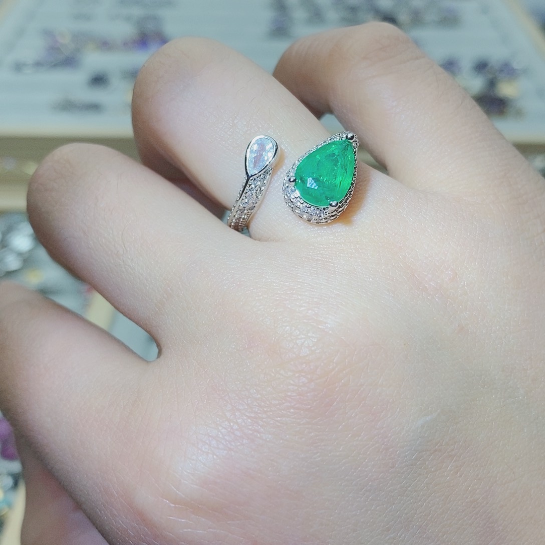 【闪购商品】托帕石耳饰银S925镶嵌