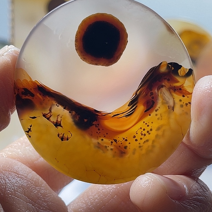 伊***5玛瑙/玉髓未镶嵌吊坠(不含链)