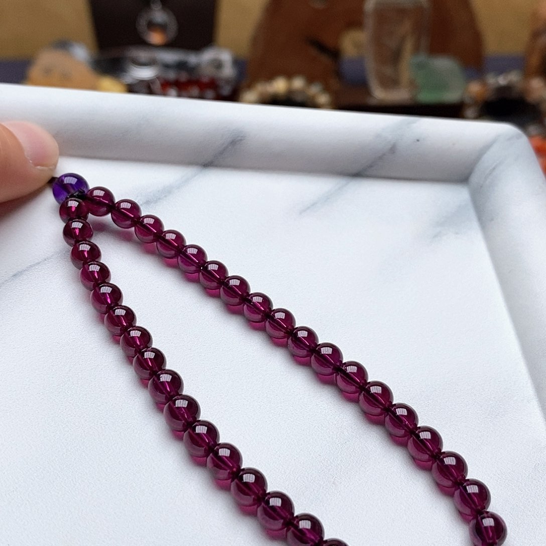 未镶嵌手链石榴石