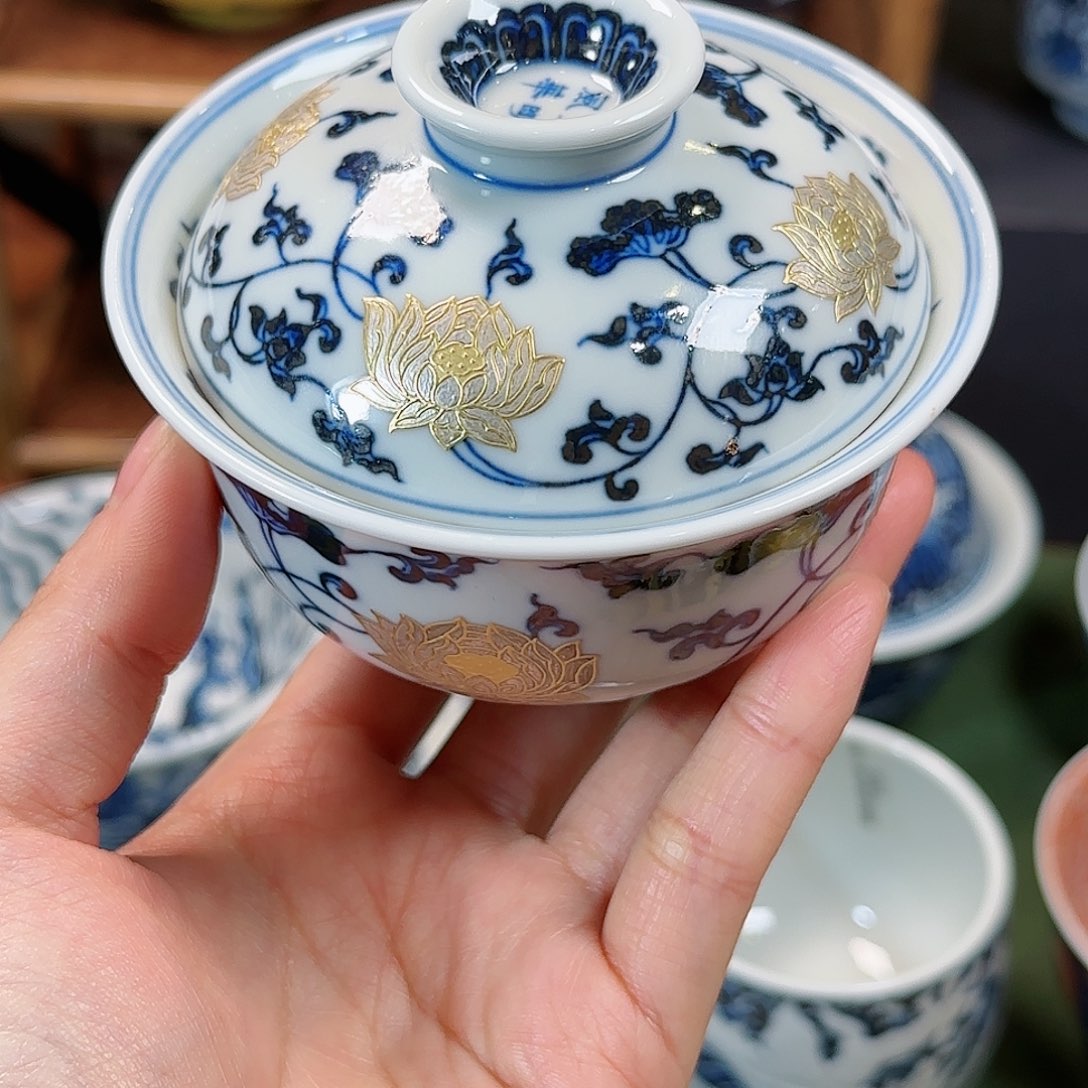 错金银缠枝莲大明风华盖碗