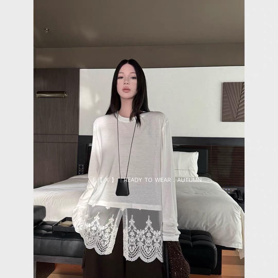 白色蕾丝网纱拼接长袖t恤女装秋冬中长款慵懒风宽松上衣