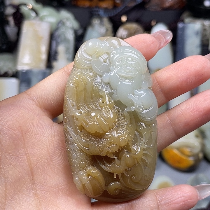 颈饰未镶嵌和田玉